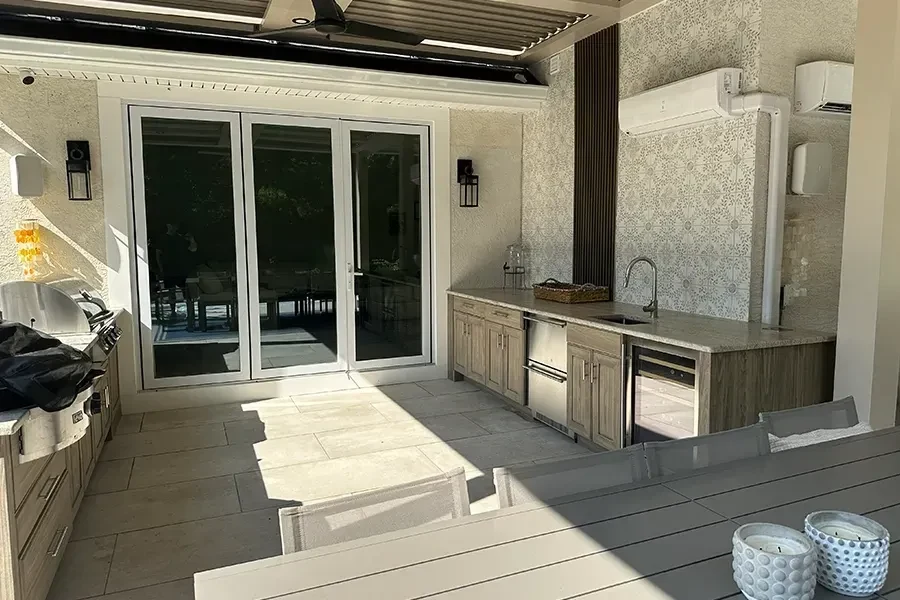 Covered outdoor cooking and dining area